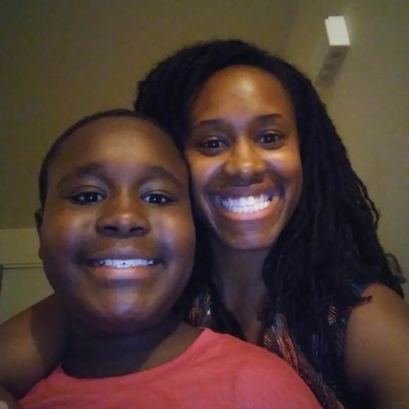 Meet your Posher, Tashia - Picture 1 of 1